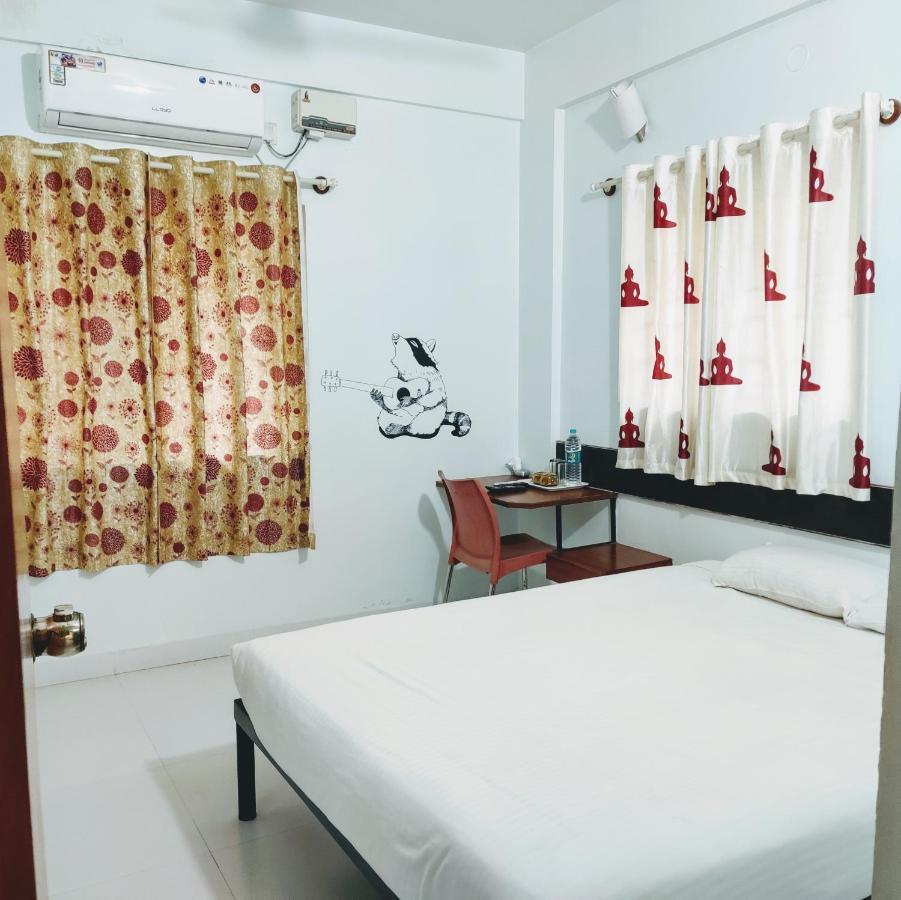 Raccoon Rooms Mysore Ruang foto